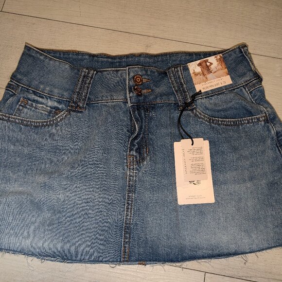 Sincerely Jules Junior's Micro Mini Denim Stretch Skirt Size 9/29 - NWT - Picture 4 of 5